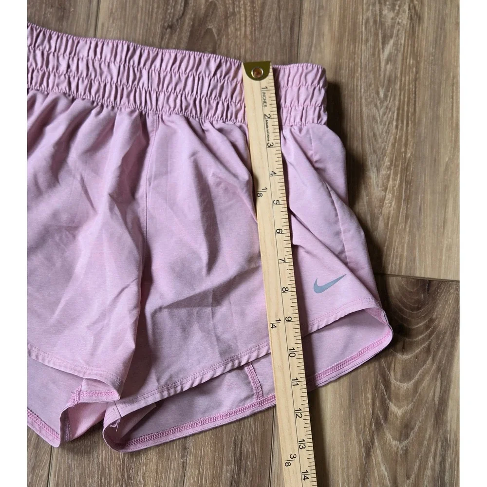 Nike Dri-Fit Lined Athletic Shorts Women's Size XS Pink